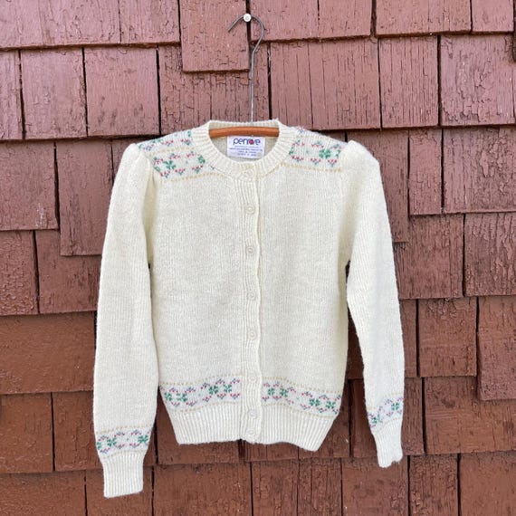 Vintage Cottagecore Floral Cardigan. Penrose. Button-Up Sweater Cardigan. Norwegian Style. Cozy. Comfy. Sweater Top. New OS. 60s. 70s. 80s.
