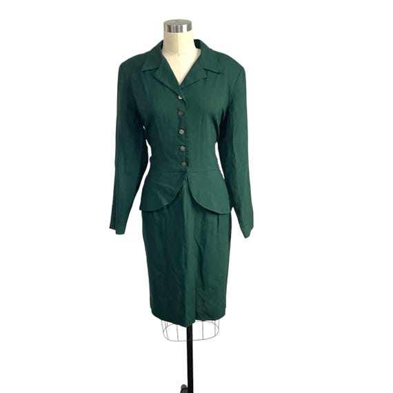 Vintage Gigi Forest Green Skirt Suit Dress. Green Button-Up Peplum Waist Dress. Shirt Dress. Peplum Jacket Dress. 40s 50s MCM. Retro 80s.