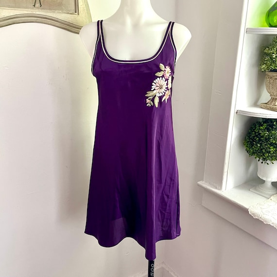 Vintage Embroidered Chemise. Morgan Taylor Purple Sleepwear Slip Dress. 80s. 90s. 1980s. 1990s. Purple Embroidered Slip Dress.