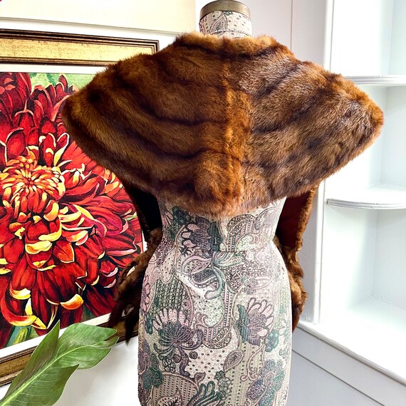 Vintage Reddish Brown Mink Stole. Mink Muff. Stri… - image 5