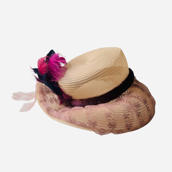 Vintage MCM Multicolor Feather Fascinator Hat. Mid Century Poly-Nylon and Lace Hat. Pink and Dark Blue Feathers. Summer. 40s. 50s. 60s.