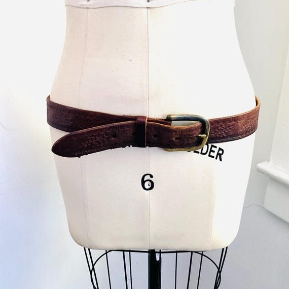 Vintage Tooled Leather Western Belt. Brown Cowboy Style Belt. Hippie Rockstar Leather Belt. Hippiecore. Hippie Waist Belt. 60s. 70s. 80s.