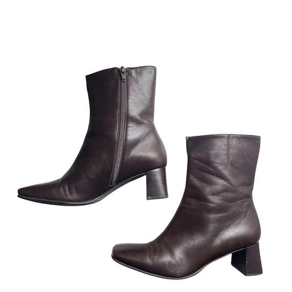 Vintage Etienne Aigner Chocolate Brown Leather Boots: Square Heel & Toe, Passaic, Size 6.5.