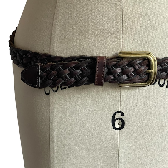 Vintage Braided Dark Brown Leather Belt. Dark Brown Woven Belt. Boho Hippie Leather Waist Belt. Boho Granola Chic Leather Belt. 90s. 1990s.