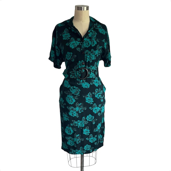 Vintage Joni Blair Black and Teal/Turquoise Floral Midi Dress w/Belt. Two-Color Flower Print Short-Sleeved Shirt Dress. Spring. 70s. 80s.