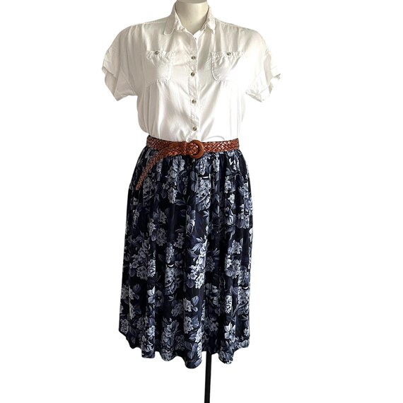 Vintage Navy Blue Floral Whimsigoth Floral Midi Skirt. Cottagecore Plus Size Floral Womens Casual Skirt. Blue White Flower Print. 90s. Y2K.
