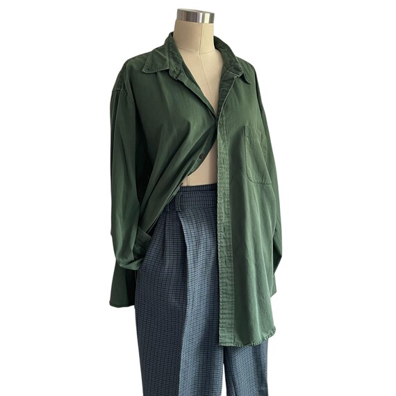 Vintage Army Green Button Up Shirt. Boyfriend Field Gear Button Down Shirt. Oversize Camo Green Shirt. Vintage Olive Green Shirt. L. Cotton.