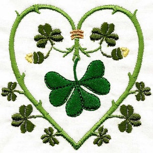 TUDOR SHAMROCK BORDERS  Machine embroidery Designs