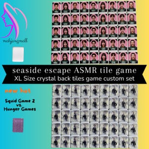 Könnte beinhalten: Ein Set mit 36 benutzerdefinierten Mahjong-Steinen mit Kristallrücken. Die Steine zeigen Bilder von Charakteren aus den Fernsehserien Squid Game und Hunger Games. Die Steine sind in einem Raster auf einem rosa und gelben Hintergrund angeordnet. Der Text "seaside escape ASMR tile game XL Size crystal back tiles game custom set" wird unter den Steinen angezeigt. Der Text "new hot" wird über den Steinen angezeigt. Der Text "Squid Game 2 vs. Hunger Games" wird unter den Steinen angezeigt.