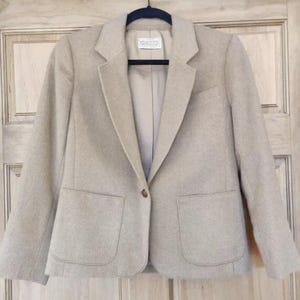 Vintage Pendleton 100% Wool Blazer Tan Made in USA Like New