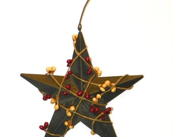 Black 5 Inch Metal Star with Gold/Burgundy Pip Berries FREE SHIPPING