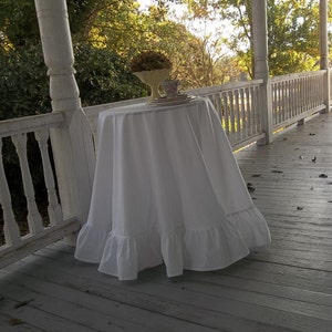 90" Ruffled Tablecloth Floor Length Cotton Tablecloth Custom Sizes Fabrics Bed Side Tablecloth Sweetheart Table Cloth Wedding Decorations