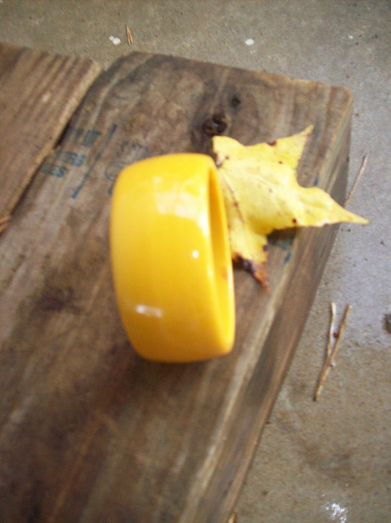 Wide Bakelite Bracelet Vintage Butterscotch Bakel… - image 2