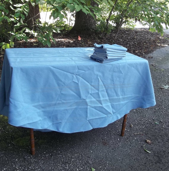 Vintage Blue Tablecloth Plus 8 Napkins 72 Round Vintage Blue Tablecloth Plus 8 Napkins, 72 Round Tablecloth Blue