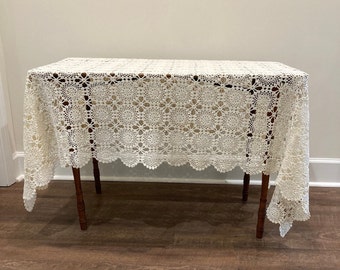 Vintage Crochet Lace Tablecloth 48x64 Ivory Table Cloth Overlay She Shed Decor Wedding Table Decor Ivory Tablecloth French Country Cottage