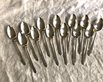 12 Silver Spoons Silver Plate Teaspoons REGENT Silverplate Flatware Vintage Wedding Decorations Table Decor Briday Tea Flatware Set 13