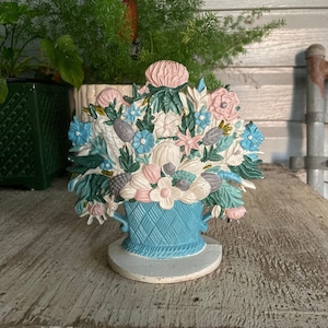 Cast Iron Door Stop - Floral Doorstop - Vintage Iron Doorstop - Flower Bouquet Figurine - Figural Doorstop - misshettie