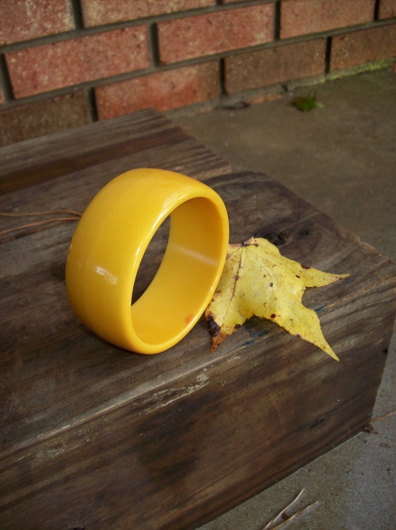 Wide Bakelite Bracelet Vintage Butterscotch Bakel… - image 1