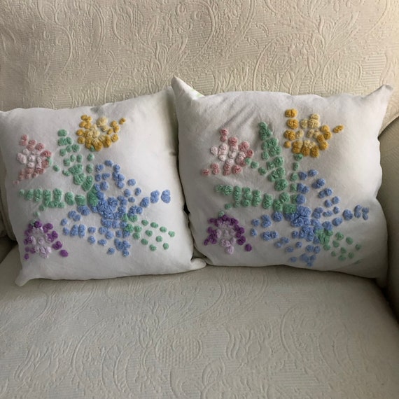 Vintage 2025 chenille pillows