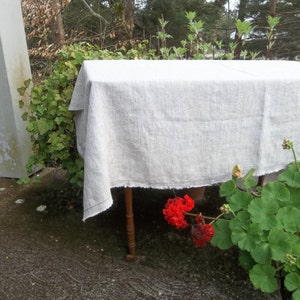 well wrinkled linen tablecloth casual table cloth