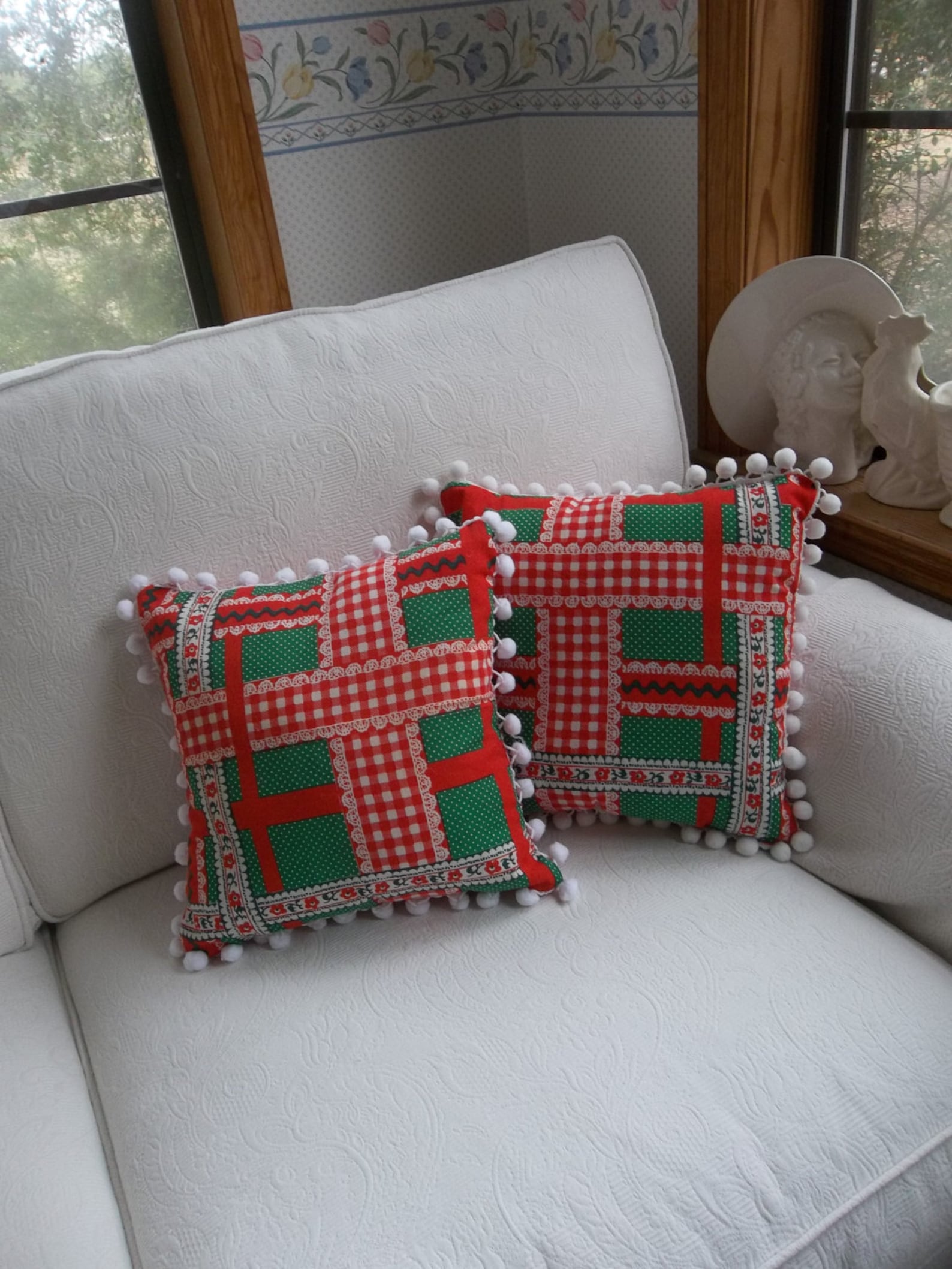 Red Plaid Christmas Pillows Made From Vintage Tablecloth Etsy
