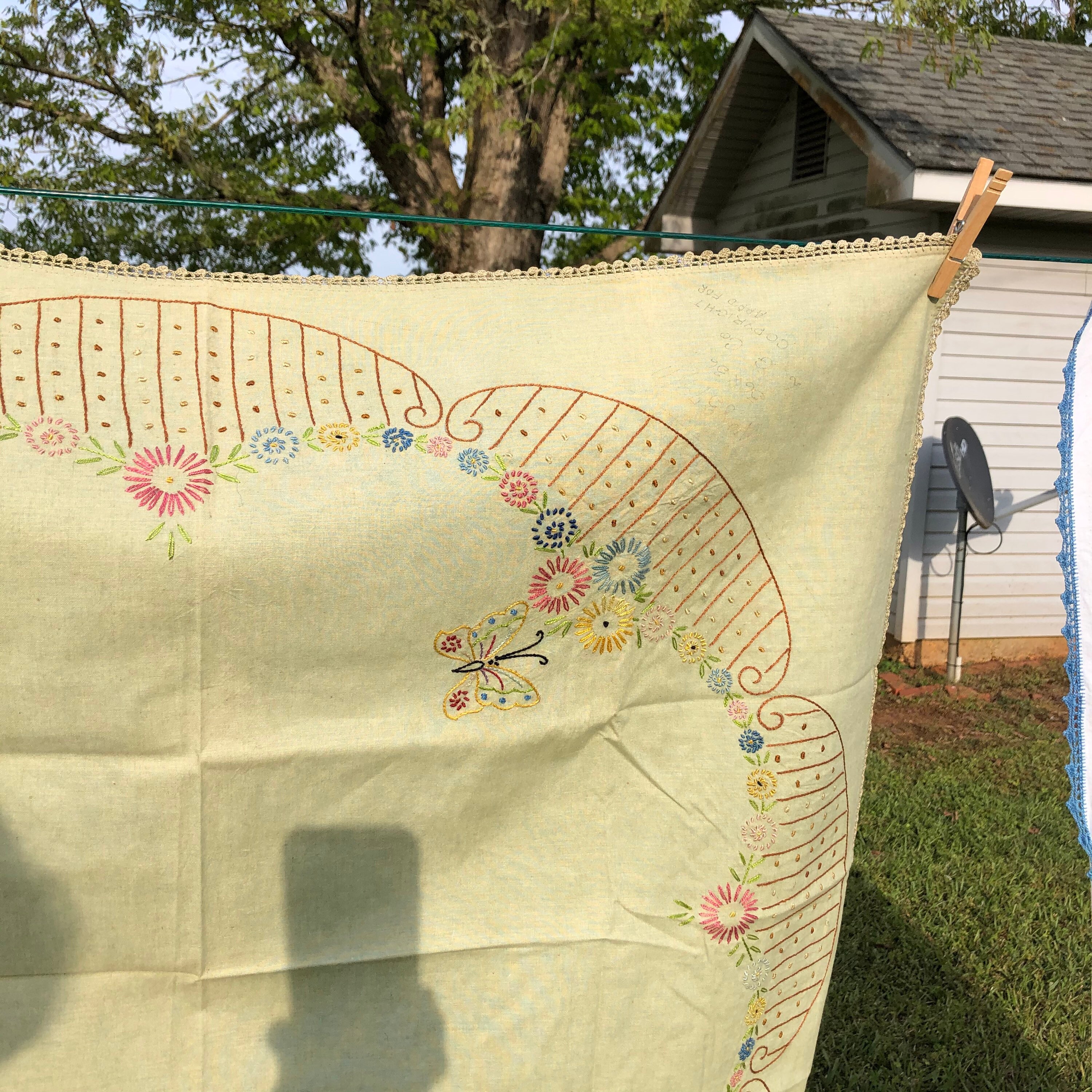 4 Vintage Tablecloths - Layering Table Cloths - RV Decor - Bridge Cloth ...