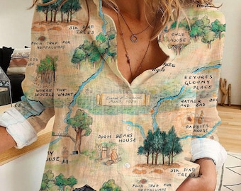 Camisa informal de mujer con estampado retro de Winnie the Pooh y su árbol del bosque, camisa abotonada, camisa vintage de Disney, ideal para el viaje a Disneyland en 2026.