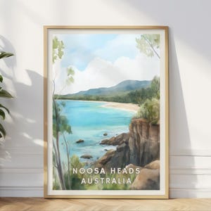 Noosa Heads Australien Poster, Queensland Küste Druck, Sonnenschein Strand Wandkunst, Ozean Klippe Landschaft, Tropisches Reise Wohndekor