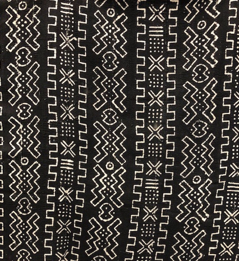28654 African Mali Mud Cloth Bambara Bogolanfini Multi Aprox 42 x 66