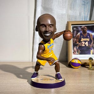 Kobe bryant bobblehead - Etsy 日本