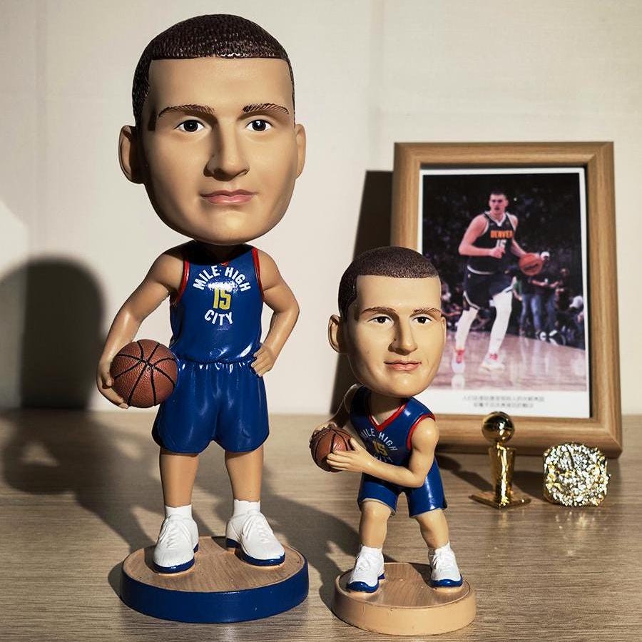 ニコラ・ヨキッチ　デンバー・ナゲッツ　ボブルヘッド Nikola Jokic Denver Nuggets 2023 NBA Champions MVP 10 Inch