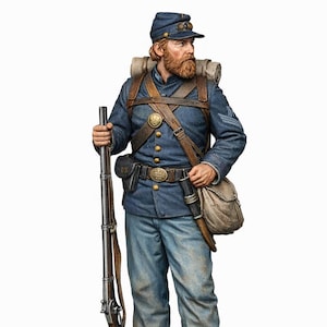 Può includere: Statuetta dettagliata di un soldato della Guerra Civile in uniforme blu, con un fucile. La figura ha barba, zaino e borsa. Il soldato è su una piccola base rotonda con una trama di terra ed erba.