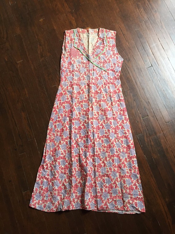 1930s Feedsack Cotton Floral Print Dress