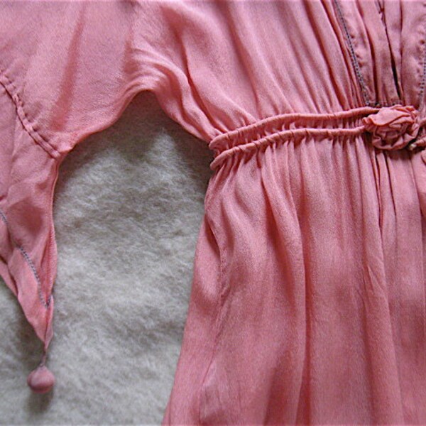 1920s Silk Crepe de Chine Dressing Gown.