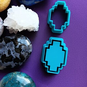 Alita - Faux Stone Polymer clay cutter - Stone inlay bezel - Multiple sizes