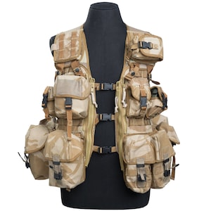 新品 イギリス陸軍 オスプレイ MK 4A 民間用ボディアーマー 新品 イギリス陸軍 オスプレイ MK 4A 民間用ボディアーマー