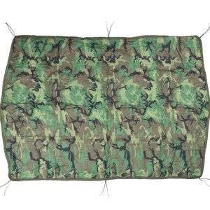 USA Army USMC Military Woodland Camo Poncho Liner WOOBIE Arm