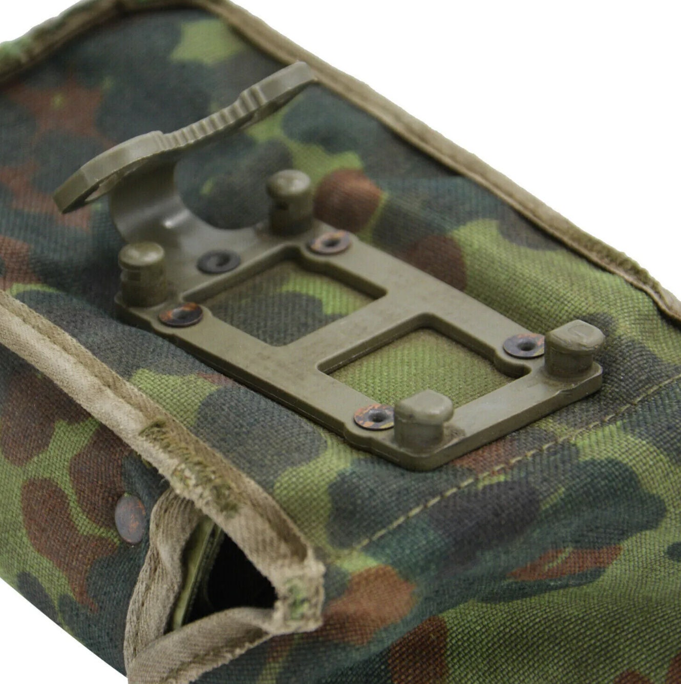 実物?　ドイツ連邦軍　フレックタン　チェストリグ メーカー不明MOLLEチェストリグ ドイツ連邦軍(ドイツ軍