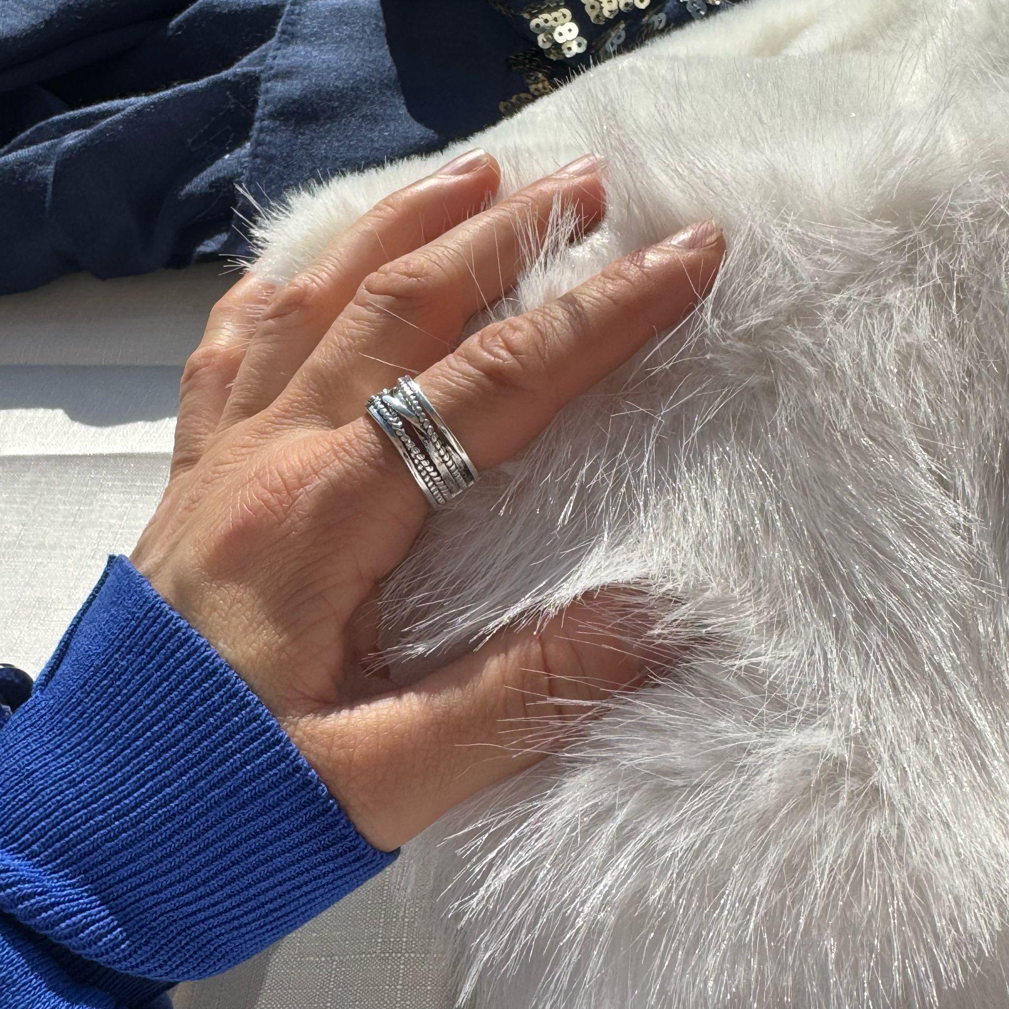 81stgeneration Anillo Bohemio De Plata Fina 999 Con Un Acabado Martillado, Anillos Gruesos Anchos De Plata Maciza Para El Pulgar, Banda Ajustable Para Mujer, Joyería Hecha A Mano