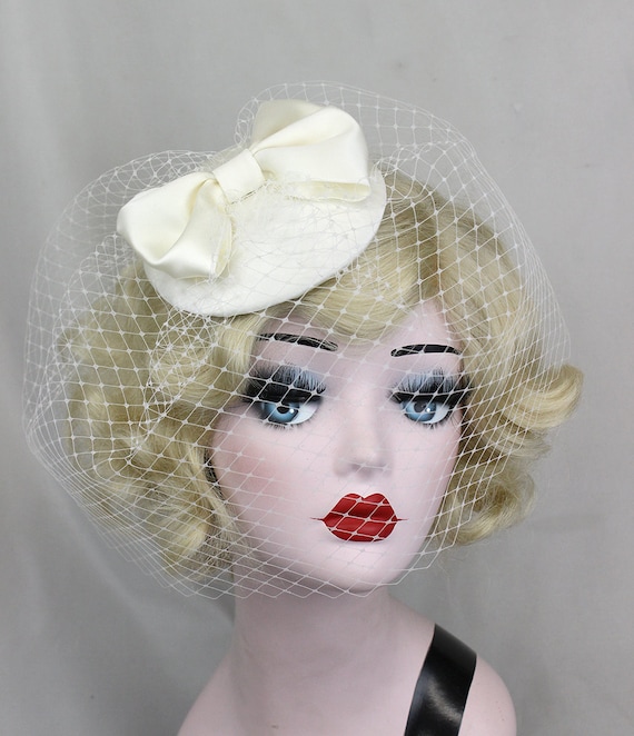 Vintage Lot of 3 Millinery Face Veils Birdcage Net Feather Bow Pom Pom Boxed 1920s Birdcage Veil, French Netting, Bridal Face Veil With  main image 3