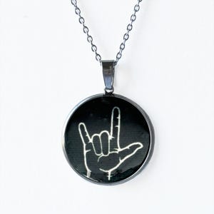 I love you necklace, ASL hand symbol, hand sign necklace, silver, gold, romantic gift, mom gift, Mother&#39;s Day, friend gift, sign language