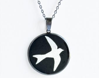 Bird necklace for women, flying bird pendant, silver soaring bird necklace, fly free necklace, customized gift, best friend, encouragement