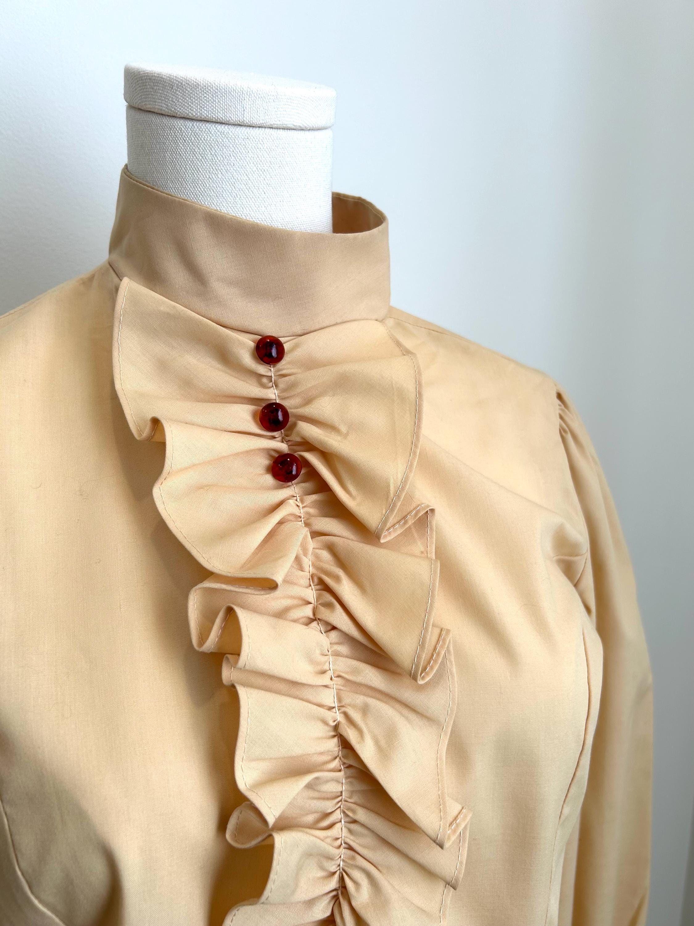 Back Button Blouse - Etsy Canada