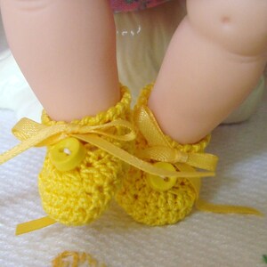 Tiny Doll Booties,thread booties,Vogue Ginnette,Little Genius,Dionne Quints,Bisque doll,Silicone doll,Vogue Toddles,1" bootie