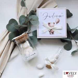 Scatola di soia biologica fatta a mano personalizzata con figura di orsetto di peluche, candela di vetro e tubo di caramelle per battesimo, battesimo, baby shower, regali per gli ospiti