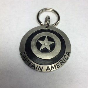 Placa de identificación para mascotas Shield Dog, de níquel plateado multicapa, personalizada, con el nombre del capitán, placa de identificación para mascotas, placa de identificación única para mascotas, placa americana personalizada