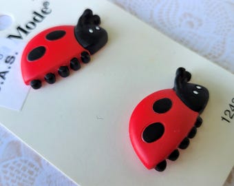 2 Big Red Ladybug Buttons 1 Inch 27mm La Mode Novelty Buttons