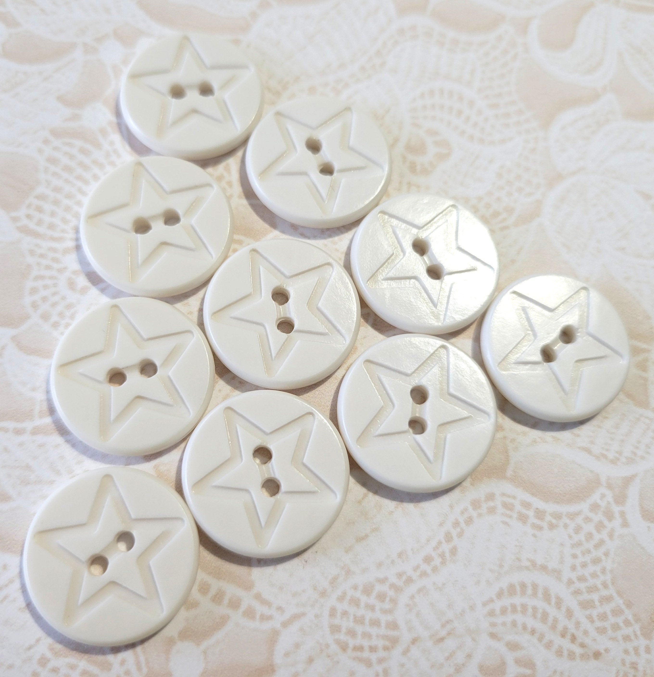 White Star Buttons, Star Shaped, Shiny, Two Holes, for Sewing Children  Dress Cardigan, 11mm, 0.43inch, Semi-transparent, Irregular Special 