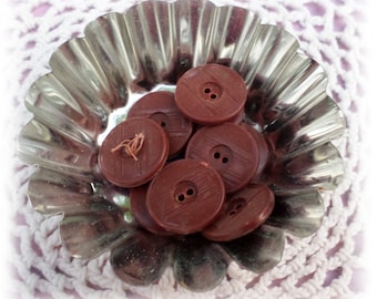 9 BROWN Vintage Buttons 3/4 Inch