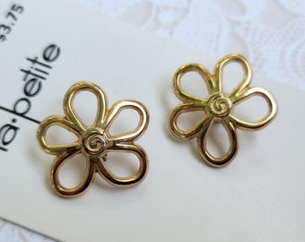 2 Gold Flower Metal Buttons 7/8 Inch 22mm La Petite